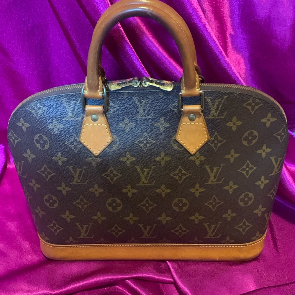 LOUIS VUITTON ALMA HANDBAG MONOGRAM M51130 FL0035 XX12461